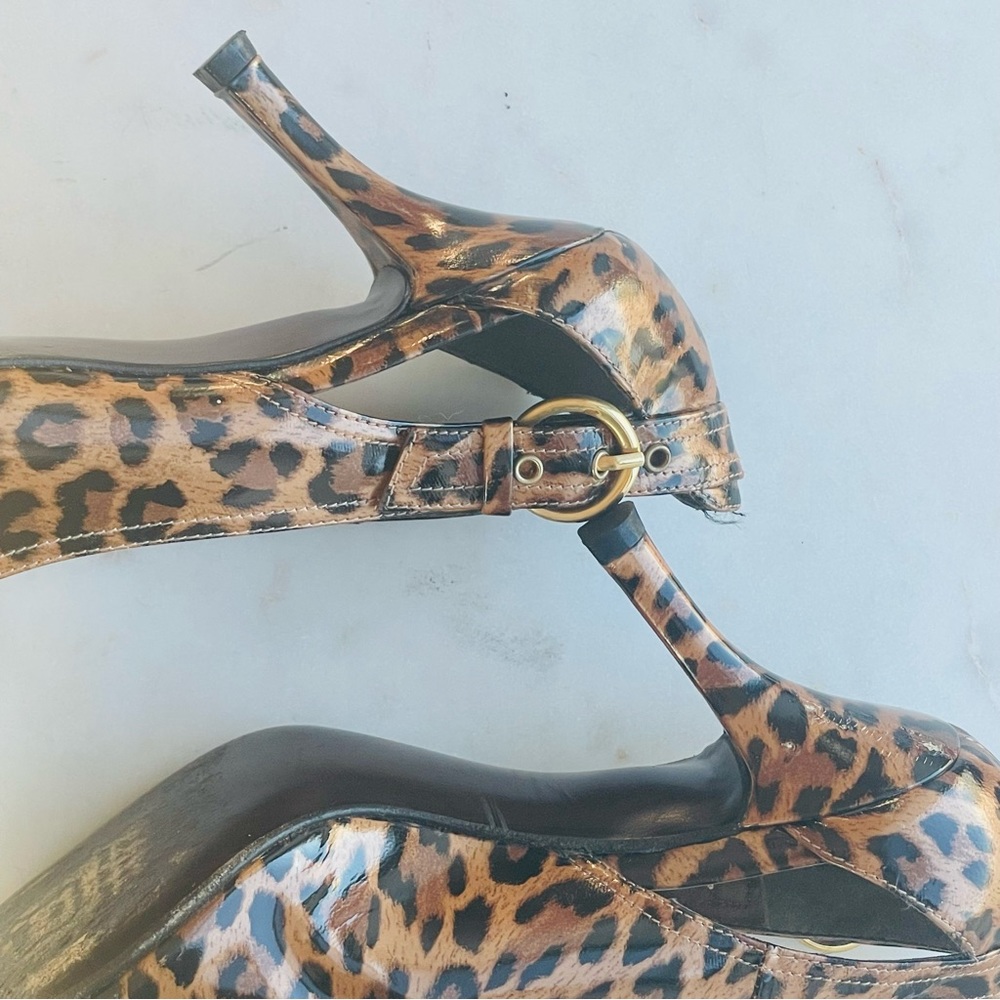 Stuart Weitzman Leopard Print Patent Peep Toe Hee… - image 8